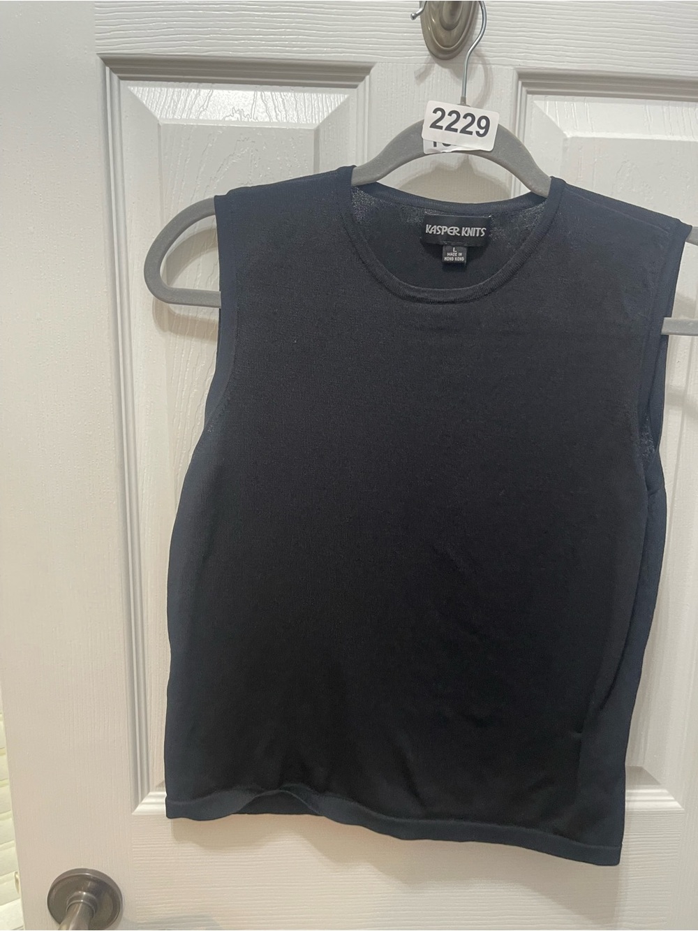 Kasper Black Sleeveless Crewneck Knit Tank